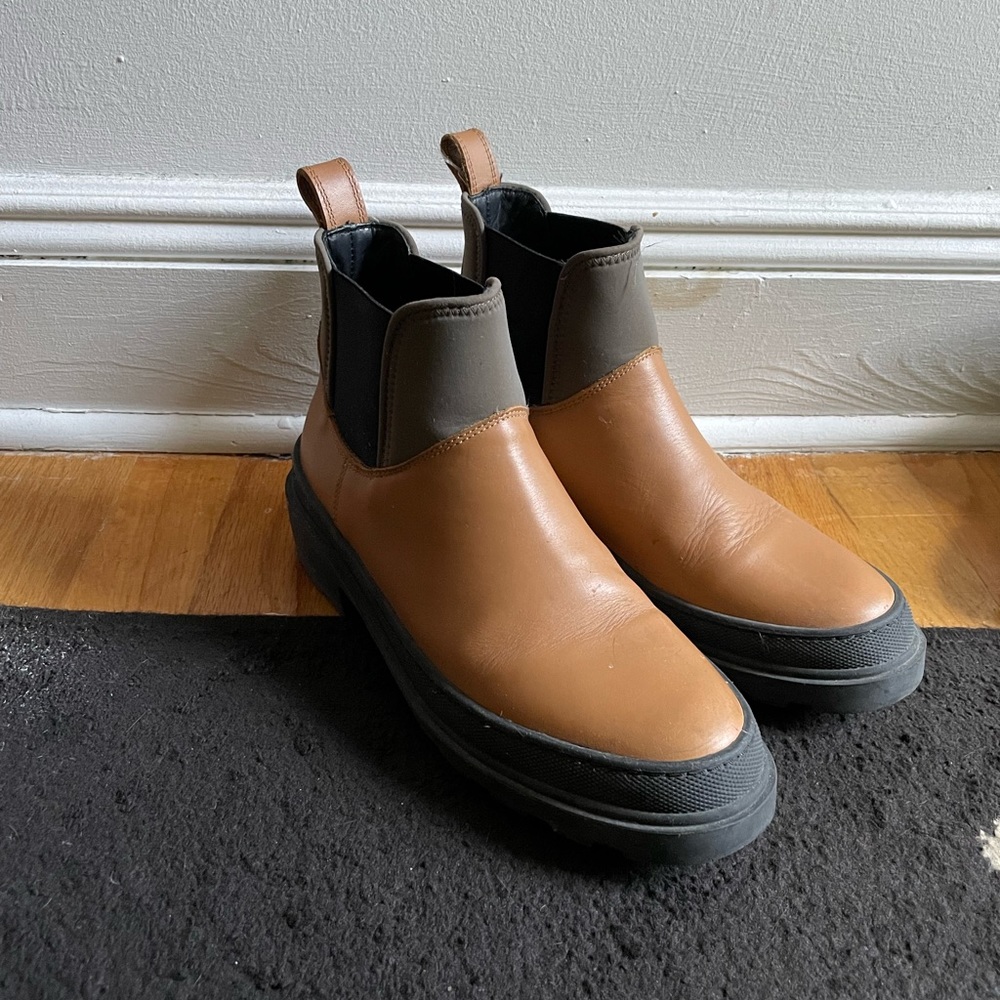 COS Chelsea Boots